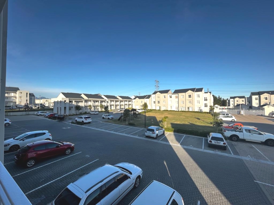 To Let 2 Bedroom Property for Rent in Haasendal Western Cape